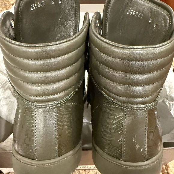 Authentic Gucci Men\'s Olive Lace-Up Shoes Size 8.0 main image 9